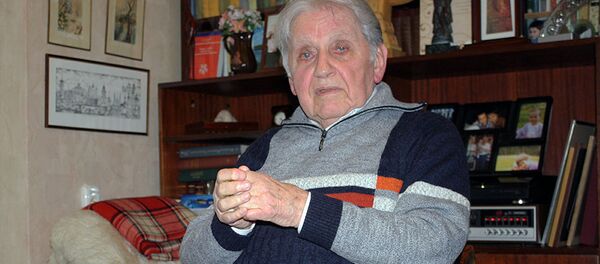 Адольф Болотин Адольф Болотин - Sputnik Латвия