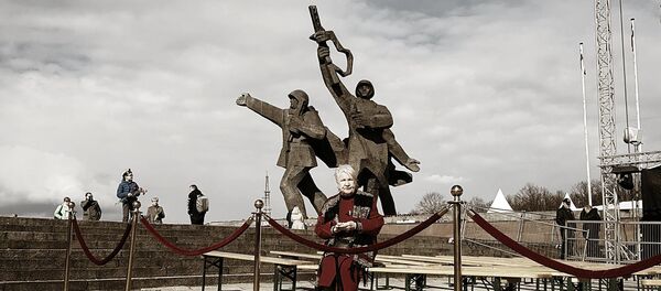 Памятник Освободителям в Риге - Sputnik Латвия