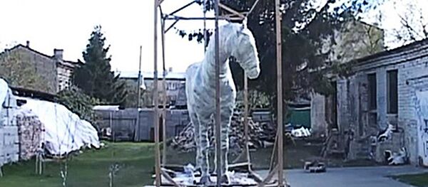 Скульптура лошади - Sputnik Латвия