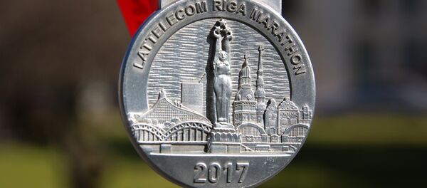 Медаль участника Рижского марафона Медаль участника Рижского марафона - Sputnik Латвия