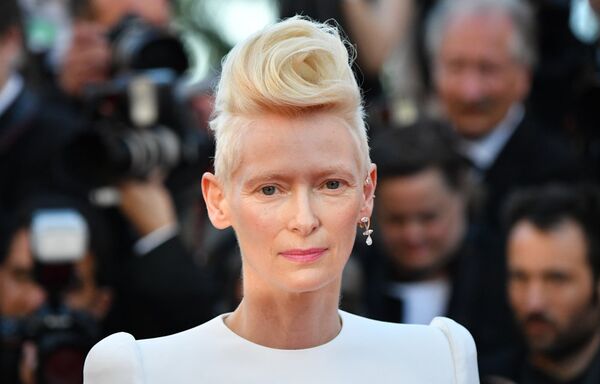 Киноактриса Тильда Суинтон на Каннском фестивале - Sputnik Латвия