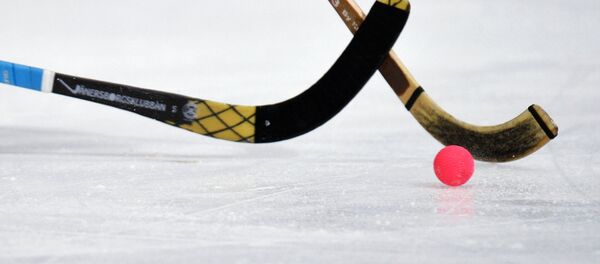 Хоккей с мячом Хоккей с мячом - Sputnik Латвия