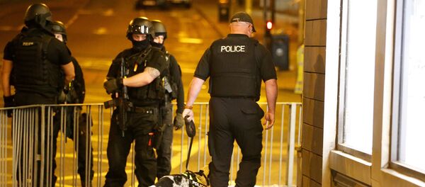 Terorakts Mančestrā. Foto no arhīva Terorakts Mančestrā. Foto no arhīva - Sputnik Latvija