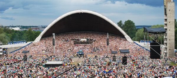 Праздник песни в Эстонии, архивное фото Праздник песни в Эстонии, архивное фото - Sputnik Латвия