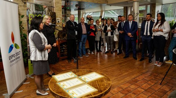 Встреча представителей Казахстана с латвийскими бизнесменами и прессой в преддверии международной выставки EXPO-2017 Астана Встреча представителей Казахстана с латвийскими бизнесменами и прессой в преддверии международной выставки EXPO-2017 Астана - Sputnik Латвия