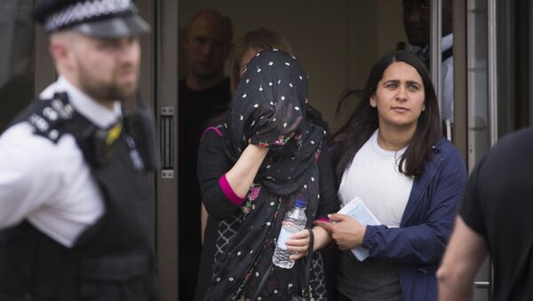 Musulmaņu aieviešu arests aizdomās par līdzdalību teroraktā Londonā - Sputnik Latvija