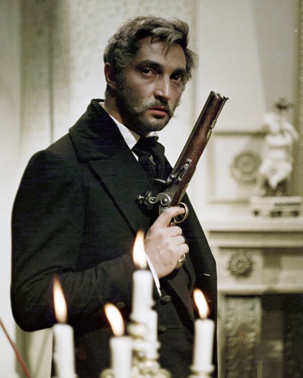 Козаков в фильме Выстрел Наума Трахтенберга Козаков в фильме Выстрел Наума Трахтенберга - Sputnik Латвия