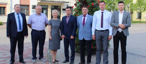 Члены коалиции екабпилсской думы - Sputnik Латвия