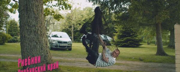 Dusmīgs, toties dzīvs!: kā nepielaist iedzērušu draugu pie stūres Dusmīgs, toties dzīvs!: kā nepielaist iedzērušu draugu pie stūres - Sputnik Latvija