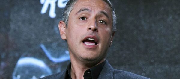Экс-ведущий CNN Реза Аслан - Sputnik Латвия