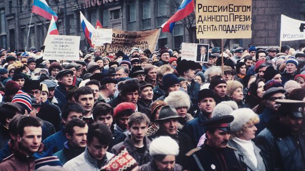 Демонстрация в поддержку Б.Ельцина - Sputnik Латвия