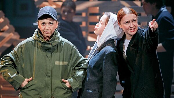 Спектакль Добрый человек из Сезуани - Sputnik Латвия