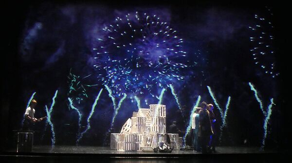 Спектакль Добрый человек из Сезуани - Sputnik Латвия