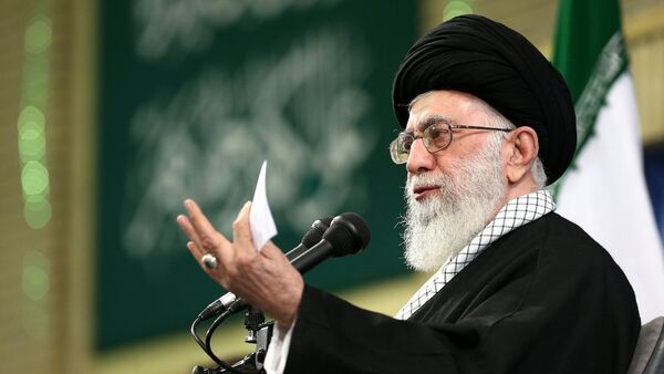 Руководитель и духовный лидер Ирана аятолла Сейед Али Хаменеи - Sputnik Латвия