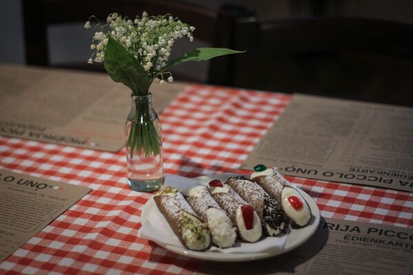 Pizza e Caffè Piccolo Uno – маленький кусочек Италии посреди Риги - Sputnik Латвия