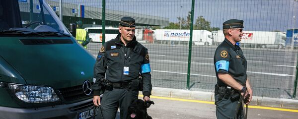 Somijas robežsargi Somijas robežsargi - Sputnik Latvija