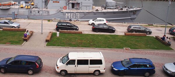 Автомобили в Лиепае Автомобили в Лиепае - Sputnik Латвия