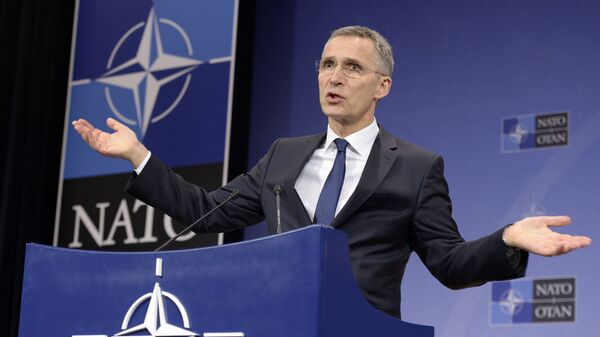 Генеральный секретарь НАТО Йенс Столтенберг  - Sputnik Latvija