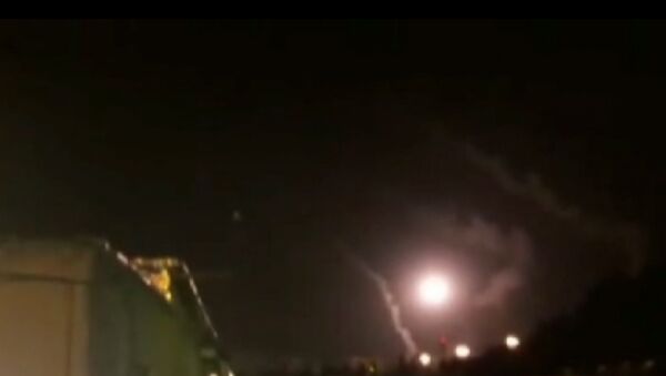 Irāna izdarījusi raķešu uzbrukumu kaujiniekiem Sīrijā - Sputnik Latvija
