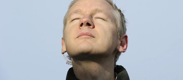 Джулиан Ассанж, основатель сайта WikiLeaks Джулиан Ассанж, основатель сайта WikiLeaks - Sputnik Latvija