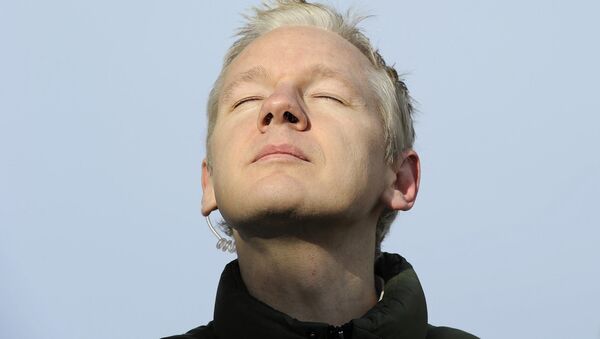 Джулиан Ассанж, основатель сайта WikiLeaks - Sputnik Латвия