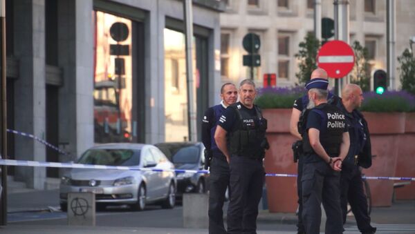 Полиция оцепила вокзал в Брюсселе после теракта - Sputnik Латвия