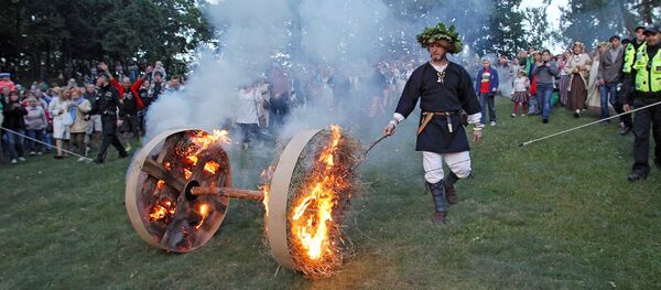 Празднование Лиго в Риге Празднование Лиго в Риге - Sputnik Latvija