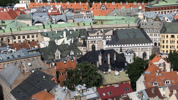 Крыши старого города в Риге в Латвии - Sputnik Латвия