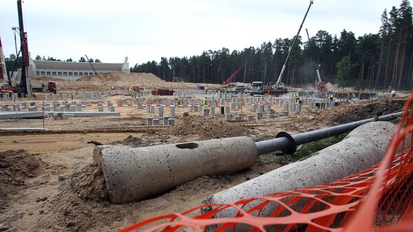 Работы по реконструкции Большой эстрады Межапарке идут полным ходом - Sputnik Латвия