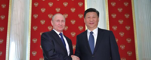 Президент РФ Владимир Путин и председатель Китайской Народной Республики Си Цзиньпин - Sputnik Latvija