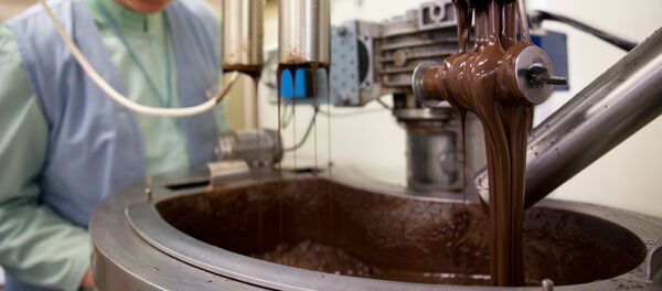 Производство сладостей на шоколадной фабрике Kalev в Эстонии Производство сладостей на шоколадной фабрике Kalev в Эстонии - Sputnik Латвия