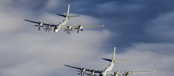 Stratēģiskie raķešu nesēji Tu-95MS Stratēģiskie raķešu nesēji Tu-95MS - Sputnik Latvija