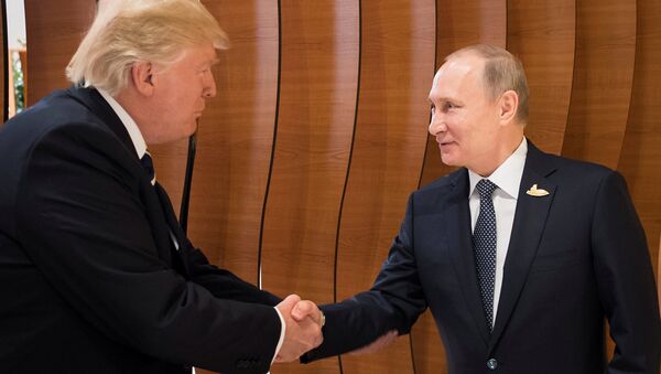 Vladimirs Putins un Donalds Tramps. Foto no arhīva - Sputnik Latvija