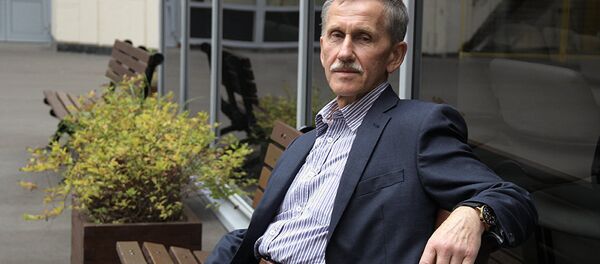 Владимир Оленченко - старший научный сотрудник Центра европейских исследований Института мировой экономики и международных отношений Российской Академии Наук Владимир Оленченко - старший научный сотрудник Центра европейских исследований Института мировой экономики и международных отношений Российской Академии Наук - Sputnik Latvija