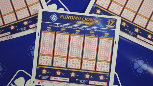 Билет лотерея EuroMillions-My Million, архивное фото - Sputnik Latvija