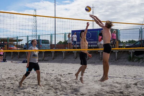 Турнир по пляжному волейболу - Sputnik Латвия