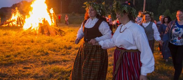Латышский национальный праздник Лиго Латышский национальный праздник Лиго - Sputnik Latvija