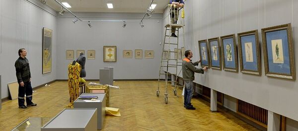 Монтаж экспозиции Время и творчество Льва Бакста - Sputnik Латвия