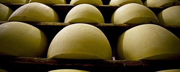 Сыр пармезан Сыр пармезан - Sputnik Latvija