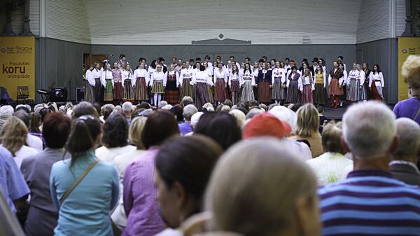 Выступление любительского хора - Sputnik Латвия