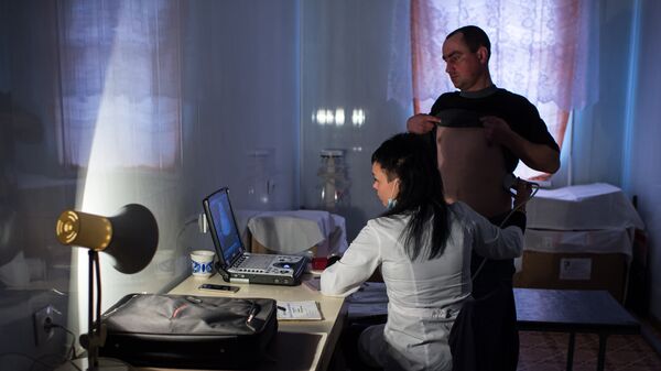 Во время медицинского обследования - Sputnik Latvija