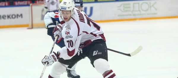 Нападающий команды Динамо Рига Микс Индрашис - Sputnik Латвия