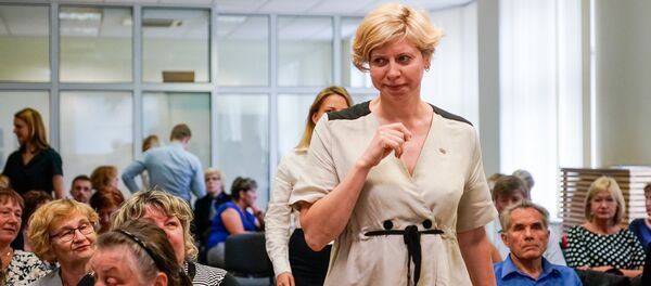 Министр здравоохранения Латвии Анда Чакша прибыла на встречу с семейными врачами Министр здравоохранения Латвии Анда Чакша прибыла на встречу с семейными врачами - Sputnik Латвия