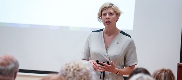 Встреча министра здравоохранения Латвии Анды Чакши с семейными врачами - Sputnik Латвия