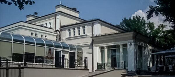 Комплекс Вернисаж в Верманском парке Риги - Sputnik Латвия