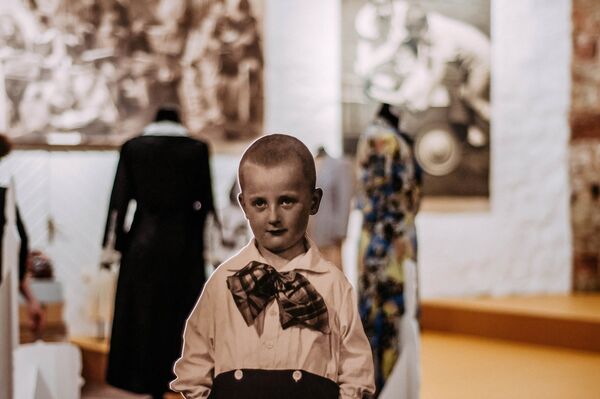 Экспозиция выставки Александра Васильева Детский мир. XVIII–XX века - Sputnik Латвия