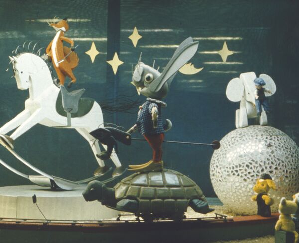 Динамическая экспозиция Цирк в витрине универмага Детский мир. 1970 год, Рига - Sputnik Латвия