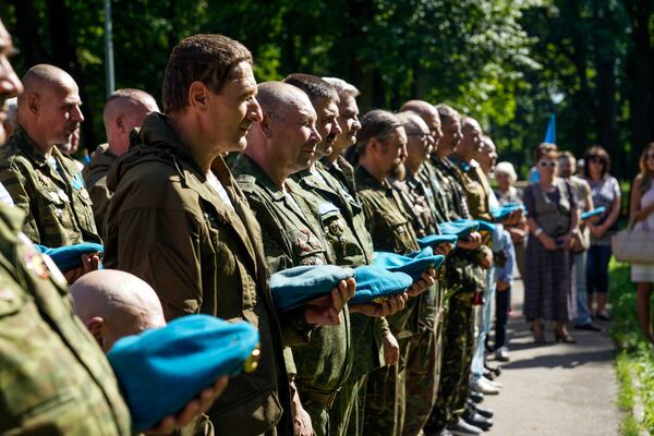 Минута молчания Минута молчания - Sputnik Латвия