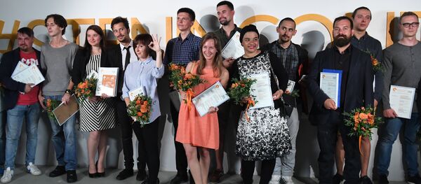 Открытие выставки победителей и призеров Международного конкурса фотожурналистики имени Андрея Стенина в Москве Открытие выставки победителей и призеров Международного конкурса фотожурналистики имени Андрея Стенина в Москве - Sputnik Латвия