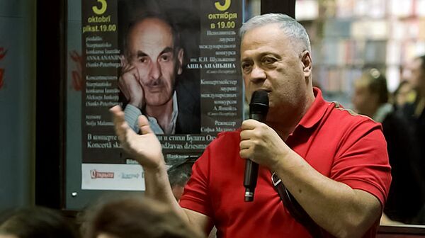 Научный руководитель педагогического центра Эксперимент, основатель частной средней школы Иннова Бронислав Зельцерман - Sputnik Латвия